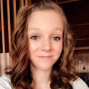 Meet your Posher, Michaela